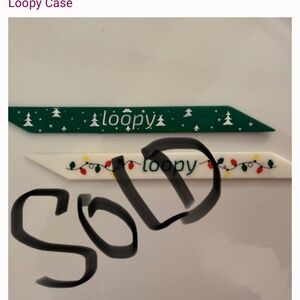 Loopy phone case loops